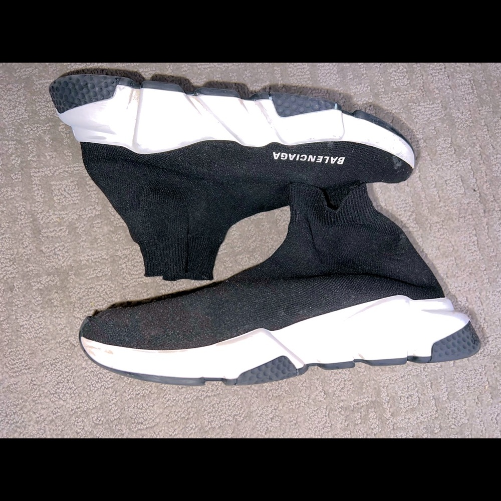 BALENCIAGA SPEED RECYCLED KNIT SNEAKER, white and black sole unit.